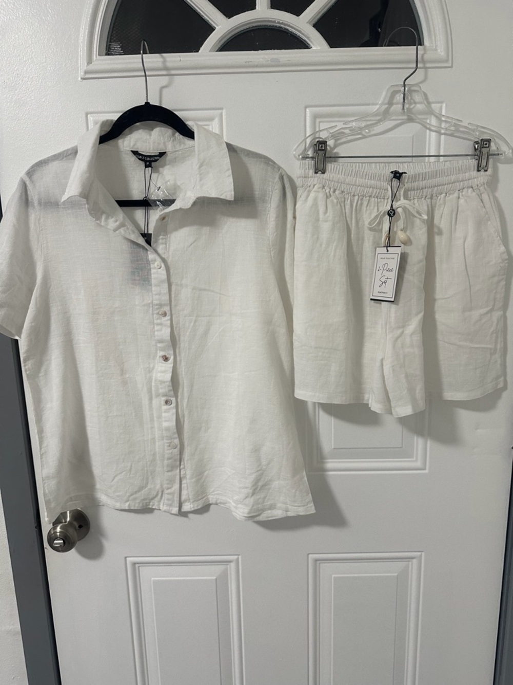 Club Z Collection White Cotton 2 Piece Set Button Shirt & Shorts M NWT Resort